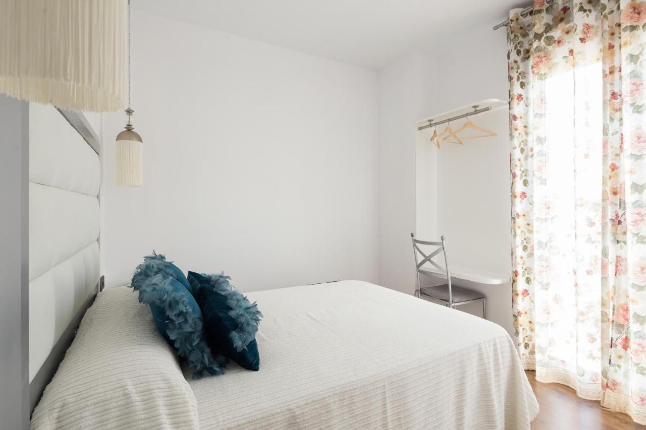 Veoapartment San Lorenzo Siviglia Esterno foto
